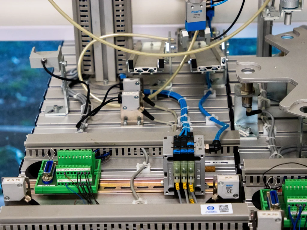 Behind the Gag: How Industrial Automation Sensors Power Modern Escape Rooms and Interactive Props